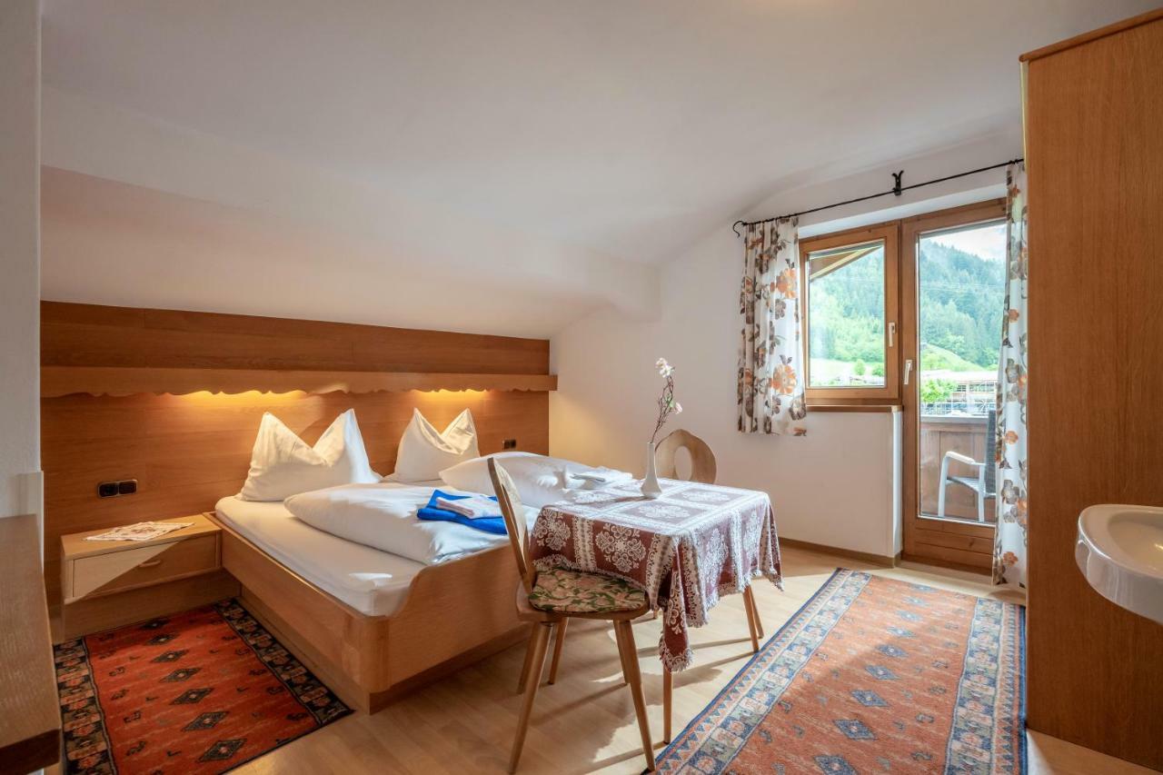 Gastehaus Amor Apartment Mayrhofen Luaran gambar